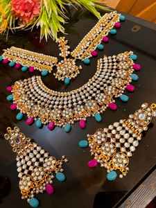 PASHTUN ENSEMBLE DE BIJOUX EN ACIER INOXYDABLE DE LA CULTURE AFGHANIE POUR FEMMES DESIGN UNIQUE pour FÊTE DE MARIAGE OEM ODM PLAQUÉ PLATINE - Product Image 4