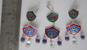 Pendientes de Plata de Ley 925 Shah Gems para Mujer con Amatista Natural y Cuarzo Cristal - Product Image 1