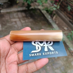 Rollo de cuerno de vaca sólido puro, varilla cilíndrica de cuerno de buey Premium, acabado pulido para joyería, mango de cuchillo artesanal DIY y proyectos hechos a mano - Product Image 1