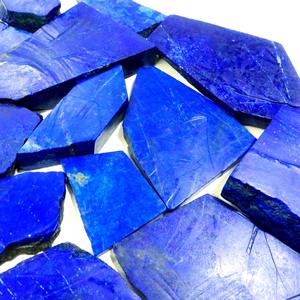 แผ่นลาพิสลาซูลีสีน้ำเงินธรรมชาติ คุณภาพสูง ขนาดผสม จำนวนมาก สำหรับทำเครื่องประดับ สำหรับผู้ผลิต - Product Image 1