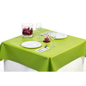 Tovaglia Alba Plus Extrafabric 160x160cm Pistacchio, Adattabile a 156x156cm, B2B - Product Image 1