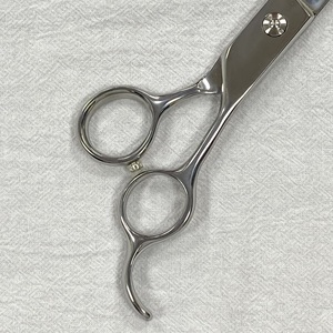 กรรไกรตัดขนสัตว์เลี้ยงสแตนเลสสำหรับสุนัขและแมว - Product Image 3