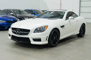 100 % ACTIVE AUTO SALES Vendeur Vérifié 2014 SLK200 AMG-CABRIOLET TOIT DUR Voitures à vendre Produit automobile - Product Image 3