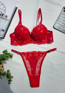 Ensemble soutien-gorge push-up à armatures brodé floral romantique avec culotte string à couvrance totale pour femme, couleur rouge, fabriqué en Turquie - Product Image 6