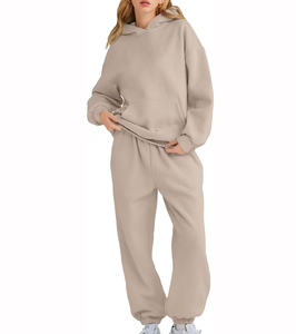 Nuevas llegadas Mujeres Pantalones acampanados apilados Conjunto de dos piezas Fleece Heavyweight French Terry Matching Sweatsuit Ladies Chándales - Product Image 3