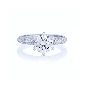 แหวนหมั้นเพชรขนาด10K สีเงิน/ทองสำหรับผู้ใหญ่ VVS2เจียระไนทรงกลม1กะรัตมีใบรับรอง IGI ขายส่งอย่างยั่งยืน - Product Image 3