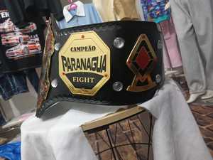 Bracelet en cuir véritable souple personnalisable de 2mm Ceinture de récompense de championnat poids lourd pour la lutte et les arts martiaux - Product Image 4