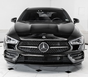 2023 Mer-cedes-Benz CLA 250 Usado - Product Image 1