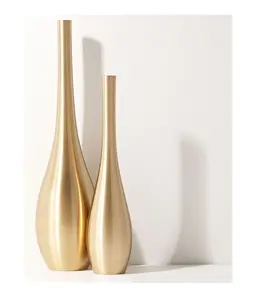 Hammered Design Gold Finished Aluminium Metal Flower Vase Custom Finished Metal Table Top Flower Vase Wholesale Supplier