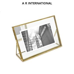 Cadre photo en métal durable, carré, idée cadeau idéale pour le bureau, la chambre à coucher, le salon, se pose facilement sur une table - Product Image 6