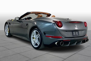 เฟอร์รารี่ แคลิฟอร์เนีย ที อาร์ดับเบิลยู ปี 2015 สภาพใช้งานน้อย - พร้อมจัดส่ง - Product Image 5