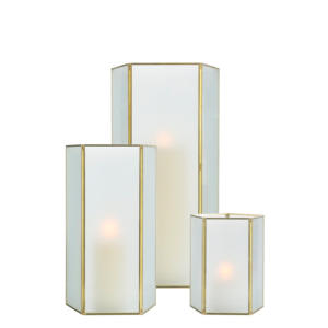 Soporte de pilar de iglesia de vidrio esmerilado de latón de Metal geométrico alto de lujo para decoración del hogar portavelas de huracán - Product Image 1