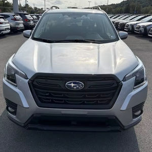 Utilisé 2023 Su-ba-ru For-est-er Pre-mium - Product Image 1