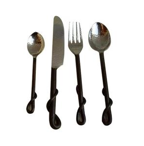 Ensemble de couverts couverts Design attrayant Vaisselle en laiton Ensemble de couverts pour la maison et les décorations de fêtes de mariage. - Product Image 2