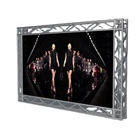 Qray 3840hz P2.5 İç Mekan Sanal Prodüksiyon LED Ekran Görüntüsü Sinema Etkinliği TV Stüdyoları Yayın Video Duvarı HDR10+ 500cd