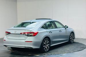 Honda Civic Sedan 2024 Usata, Versione Sport, 5 Posti, Fari LED, Pneumatici R17, Benzina, Guida a Sinistra, Interni Chiari |   Pronto per l'esportazione - Product Image 6