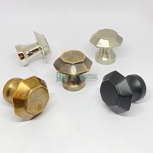 Tirador de cajón de alta calidad hecho a mano, perillas de latón hexagonales con acabado personalizado pesado, herrajes para muebles del hogar, venta al por mayor - Product Image 5