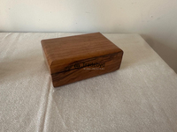 Boîte décorative en bois massif poli de qualité supérieure Tradebyd, boîte de rangement pour bijoux faite à la main, design personnalisé, décoration élégante pour la maison, cadeau souvenir