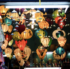 Linterna de seda de bambú colgante decorativa hecha a mano en Vietnam para villa turística e interiores temáticos asiáticos tradicionales - Product Image 5