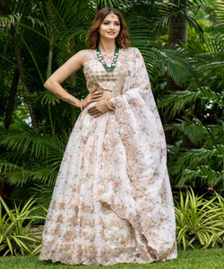 Georgette lehenga choli ดีไซเนอร์แฟนซีกับ dupatta การเย็บปักถักร้อยลำดับงานอินเดียและปากีสถานเสื้อผ้าชาติพันธุ์ apparelgarment - Product Image 2