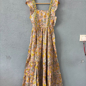 เดรสแม็กซี่ทำด้วยมือเดรสยาวผ้าฝ้ายลายดอกไม้ระบายอากาศได้ดีสำหรับฤดูใบไม้ร่วง - Product Image 1