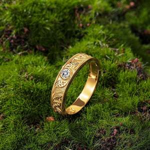 Bague de mariage solitaire ronde en or pour homme Jeulia avec gravure de feuille et perle d'eau de mer - Product Image 4