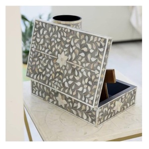 Boîtes à bijoux et cadeaux de haute qualité, faites à la main, de style arabe, avec incrustations de nacre véritable et gravées, avec de la résine, en provenance d'Inde - Product Image 4