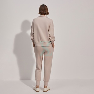 Vente en gros, coupe ample, pull à demi-fermeture éclair, sweats chauds pour femmes, sweat-shirts en coton molletonné personnalisé 1/4 avec fermeture éclair pour femmes - Product Image 6