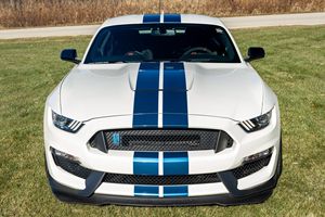 Ford Mustang Shelby GT350R 2020 Usado en Excelentes Condiciones, Transmisión Manual de 6 Velocidades, 1 Dueño, Motor V8, Paquete GT350 Heritage, Sin Modificaciones - Product Image 1