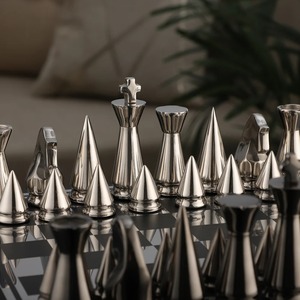 Juego de Ajedrez de Metal de Lujo, Ecológico y Duradero, Tablero de Ajedrez Decorativo Moderno, Piezas de Metal de Primera Calidad, Decoración para el Hogar, Regalo, Juego de Mesa - Product Image 6