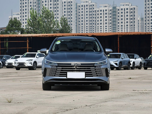 B Y D Destroyer 05 Plug in Vehicles 55 120km Coche eléctrico 1 5L Híbrido 5 Asientos muy limpio - Product Image 2