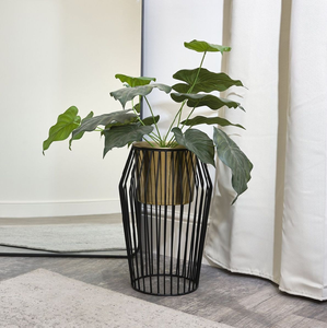 Người trồng kim loại vàng Kỳ Lạ (Bộ 2). Thêm sang trọng cho bất kỳ phòng. Có sẵn với giá bán buôn. - Product Image 2