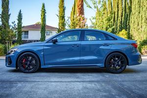 Auto Usado Confiable, Audi RS3 2024, 401 hp, Turbo, 5 Cilindros - Product Image 2