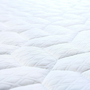 Colchón de espuma viscoelástica de látex de refrigeración Diseño moderno Premium Suministro directo de fábrica para dormitorio Villa Escuela Dormitorio a granel - Product Image 4