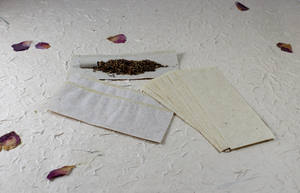 10-15 GSM Banana Art Paper Cigarette Wraps for Candles and <b>Photo</b> <b>Frames</b> - Product Image 2