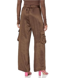 Pantalon de survêtement avec logo personnalisé de haute qualité pour femmes Pantalon cargo surdimensionné de style baggy multi-poches Style tactique décontracté empilé - Product Image 2