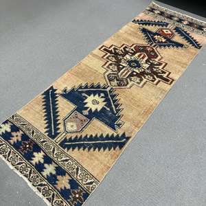 Alfombra Turca Vintage de 2.3x6.3 pies, Alfombra de Lana con Estampado Animal Azul - Product Image 4