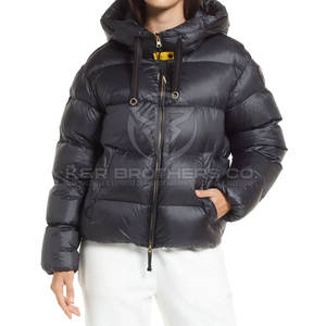 Veste matelassée élégante pour femmes Vêtements d'extérieur chauds pour l'hiver Veste matelassée légère Veste matelassée pour femmes de haute qualité Veste matelassée pour femmes - Product Image 5