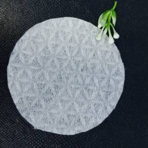 Tela no tejida Spunlace blanca ligera altamente absorbente de agua, rayón antiestático, viscosa, poliéster, algodón, resistente a las manchas - Product Image 3