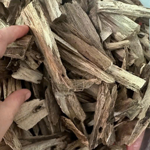 Virutas de Madera de Agar Natural con Forma COSMICA Vietnamita, Cómodas de Usar, Ricas en Aceites Esenciales, Cuentas de Madera Hechas en Vietnam - Product Image 3