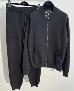 Nuevo 2024, suave y elegante, perfecto para uso diario, chándales clásicos para hombres y mujeres - Product Image 5