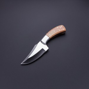 Cuchillo de supervivencia al aire libre personalizable de acero D2 hecho a mano con mango de madera OEM y Funda de cuero para cazar - Product Image 1