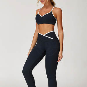 Ensemble de yoga pour femmes, dernière tendance, prix de gros, fabriqué au Pakistan - Product Image 5