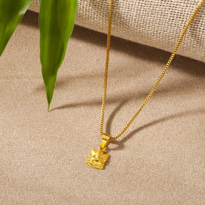 Collar con Colgante de Ganesh Sagrado en Oro - Product Image 1