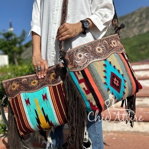 กระเป๋าสะพายข้างสำหรับผู้หญิง, สินค้ามาใหม่กระเป๋าถือขอบใบสไตล์แอซเท็ก - Product Image 1