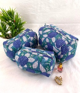 Bolsa de Cosméticos Hecha a Mano con Estampado Floral Azul Indio, Vintage, Ecológica, de Algodón, Resistente al Agua, Duradera, Pequeña - Product Image 3