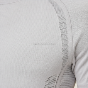 Camiseta Deportiva Unisex 2026, Sin Costuras, Camuflaje, Ajustada, Secado Rápido, Transpirable, Ligera, para Fitness y Culturismo - Product Image 5