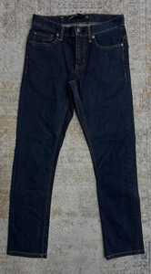 กางเกงยีนส์ทรงตรงแบบลำลองปรับแต่งได้ ผ้าฝ้าย 100% สีเข้ม ลุคขาดๆ ระบายอากาศได้ดี กันน้ำ ปรับแต่งแผ่นปะเอวได้ มีไซส์พลัส - Product Image 4