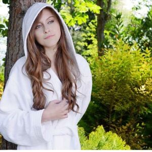 %100 Cotton Velour <b>Hooded</b> <b>Bathrobe</b> - Product Image 1
