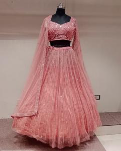 Lujoso vestido bordado pesado para mujer, atuendo tradicional ideal para grandes celebraciones y noches de recepción - Product Image 6